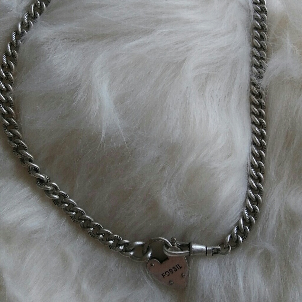 Fossil necklace